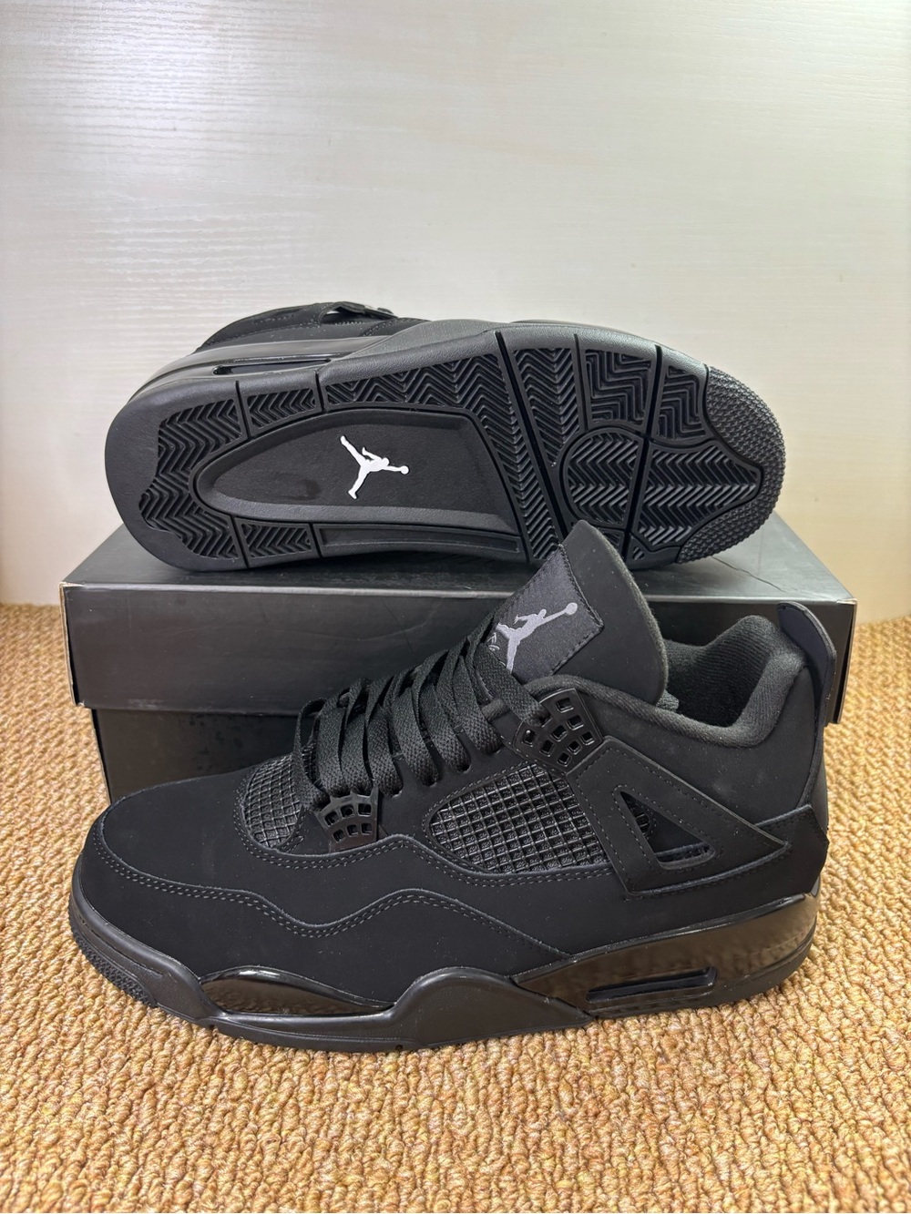Air Jordan 4 Retro Black Cat (2020 Edition) -Men’s Athletic Basketball Sneakers - Picture 4 of 6